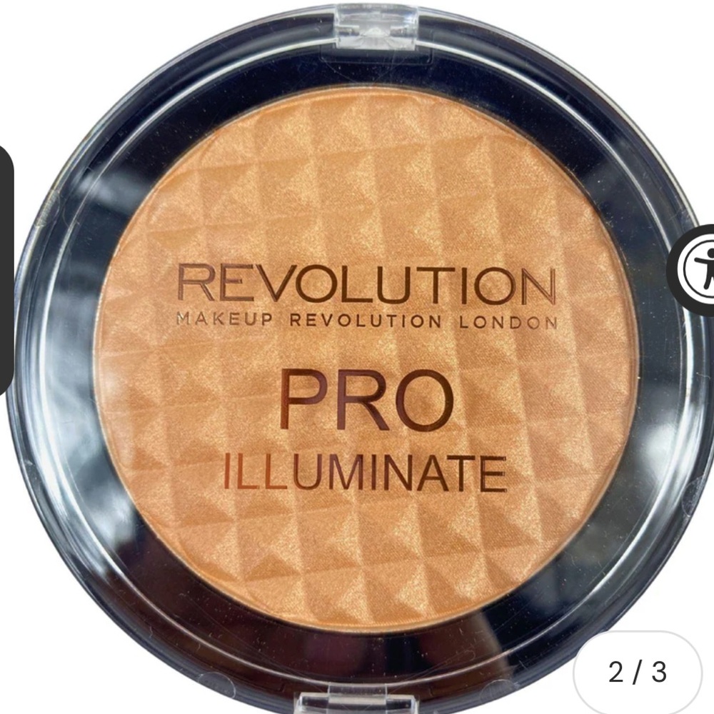 Revolution Gold Highlighter Illuminate Compact